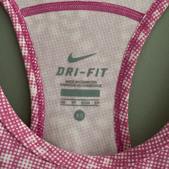 Nike DRI - FIT tank top - Picture 4 of 5